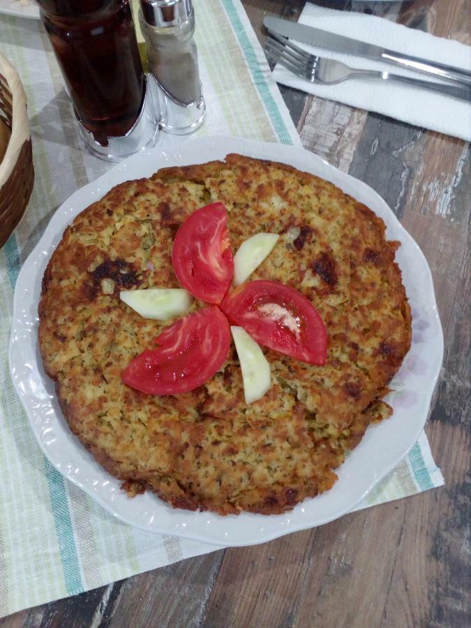 Къща За Гости Романс Yagodina Ngoại thất bức ảnh